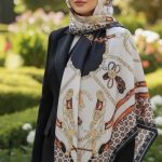 روسری کرپ دست دوز مجلسی قواره ۱۲۰